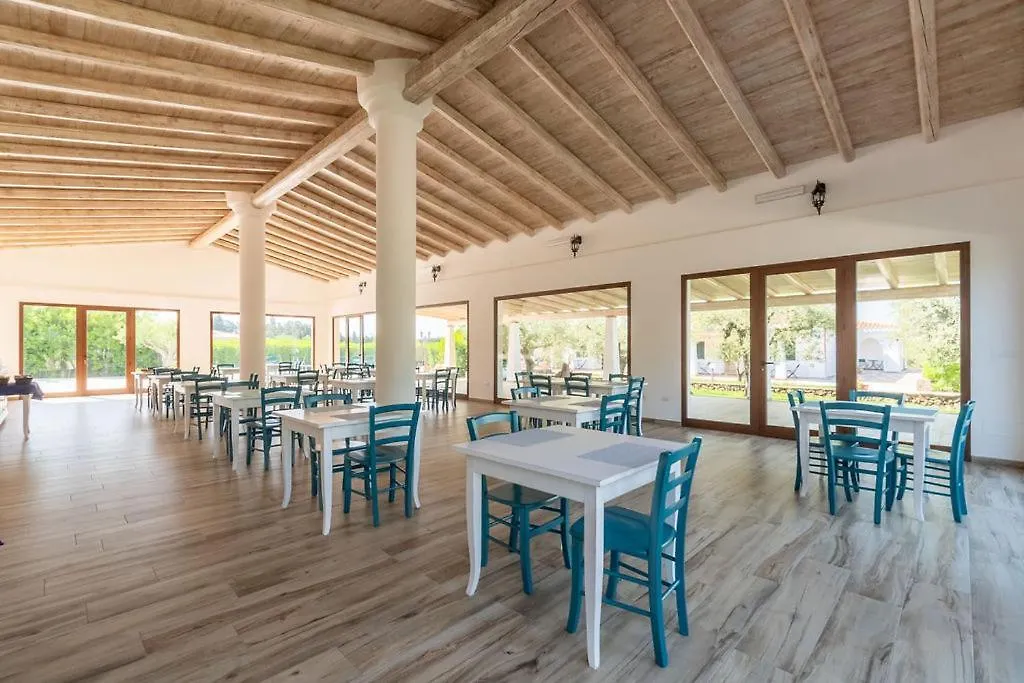 Sisula Country Hotel & Spa Orosei 4*,